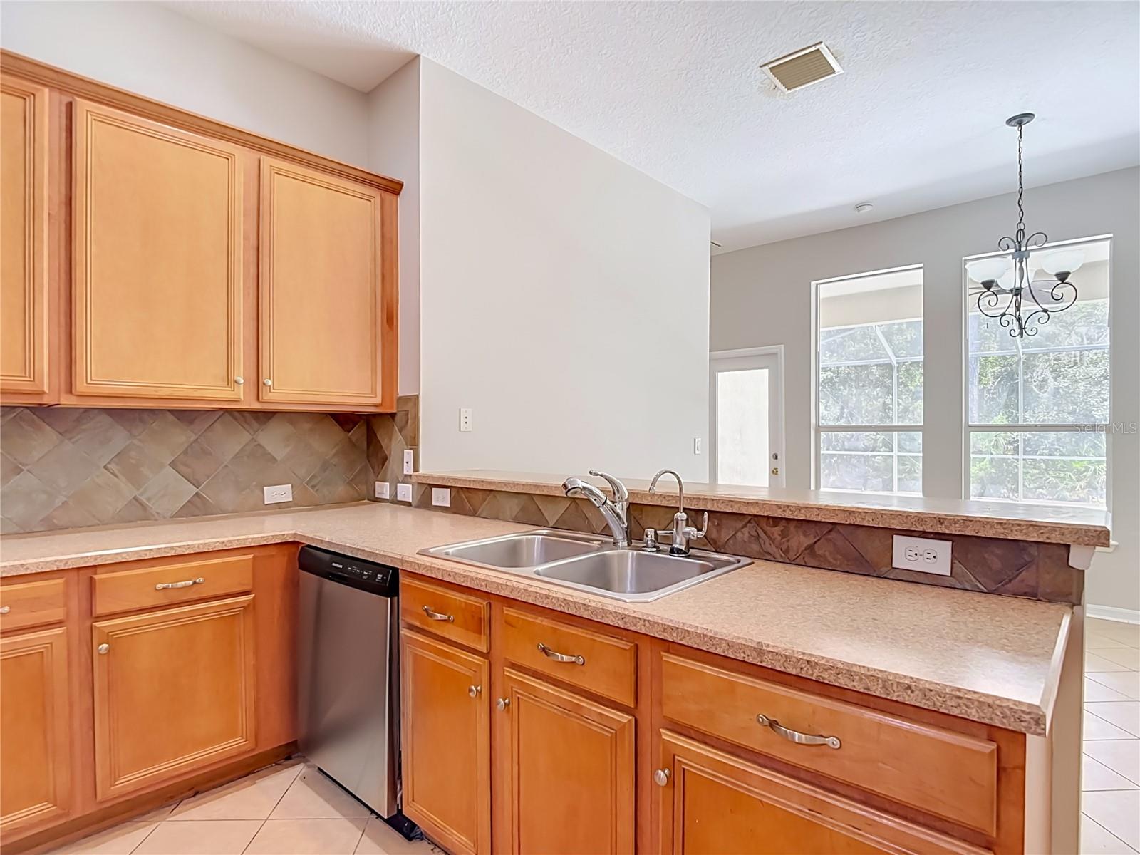 7220 NIGHT HERON DR — photo 32