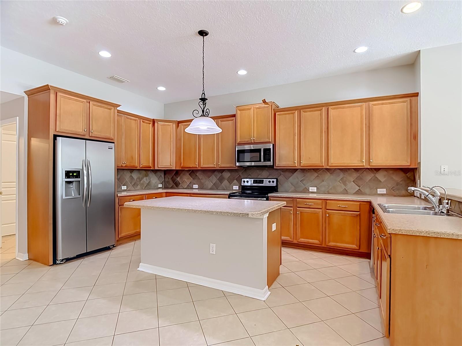 7220 NIGHT HERON DR — photo 33