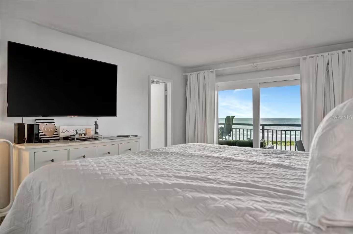 1270 GULF BLVD #701 — photo 10