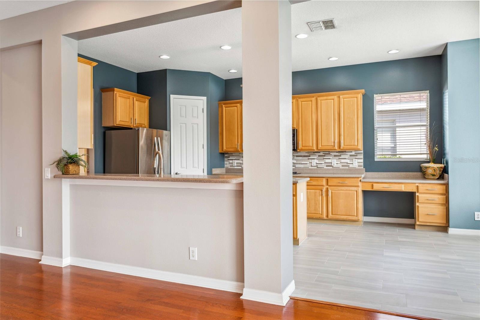 10226 DEERCLIFF DR — photo 5