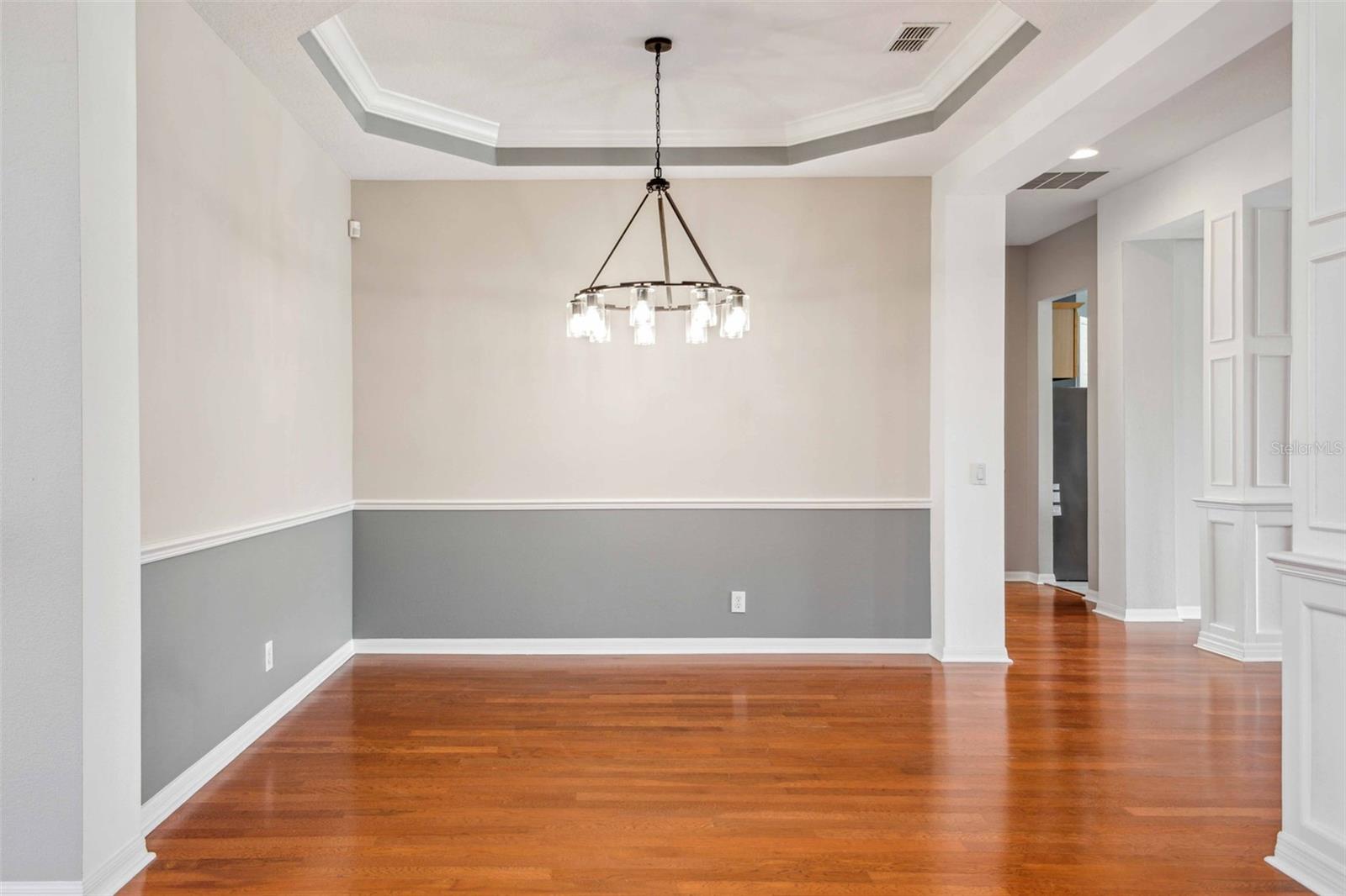 10226 DEERCLIFF DR — photo 3