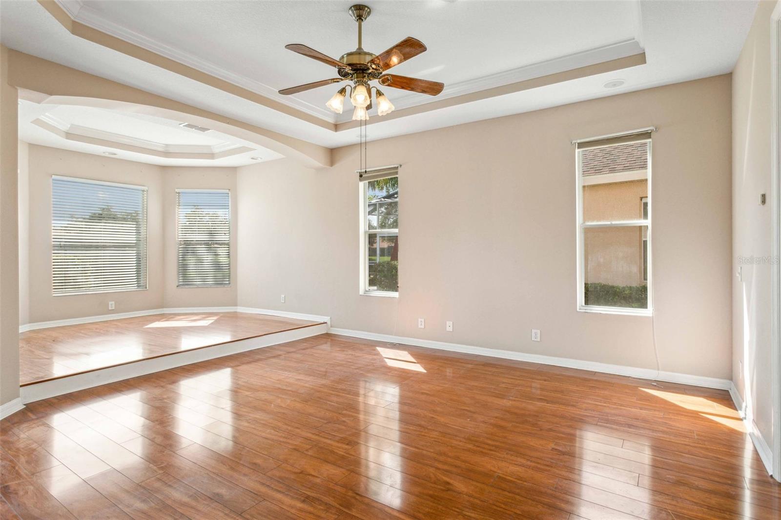 10226 DEERCLIFF DR — photo 8