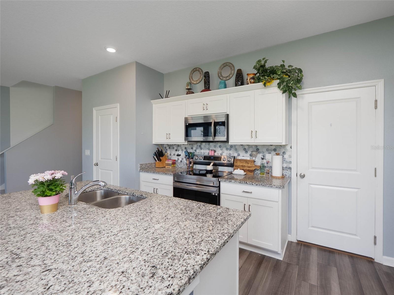 9019 WAXWING WAY — photo 20