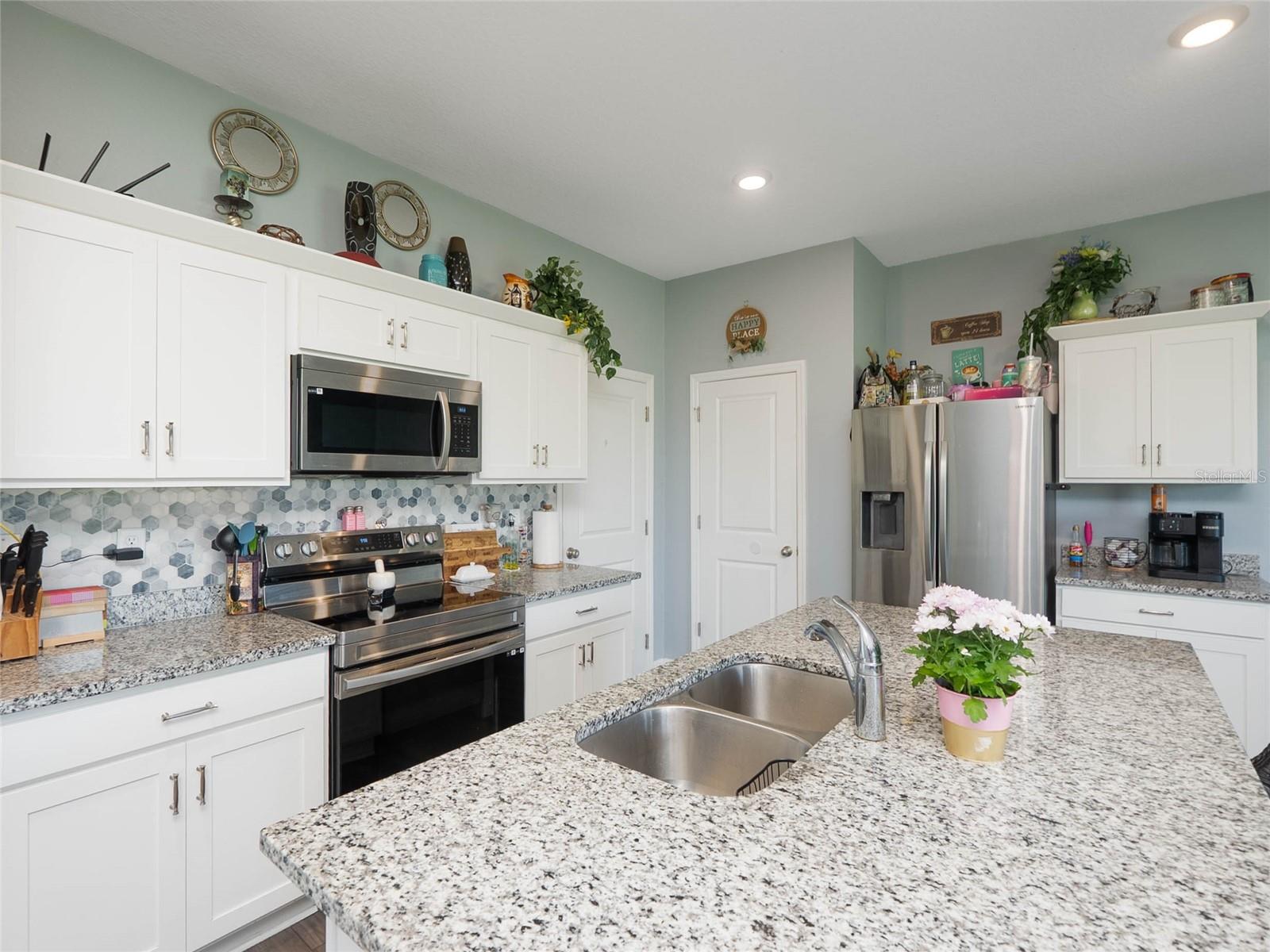 9019 WAXWING WAY — photo 15