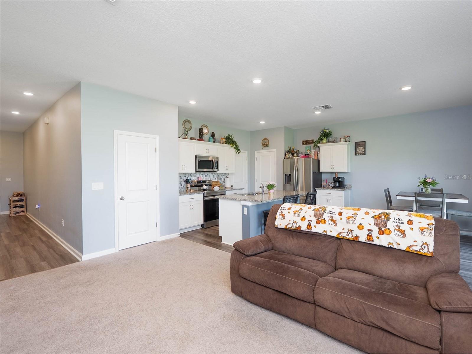 9019 WAXWING WAY — photo 14
