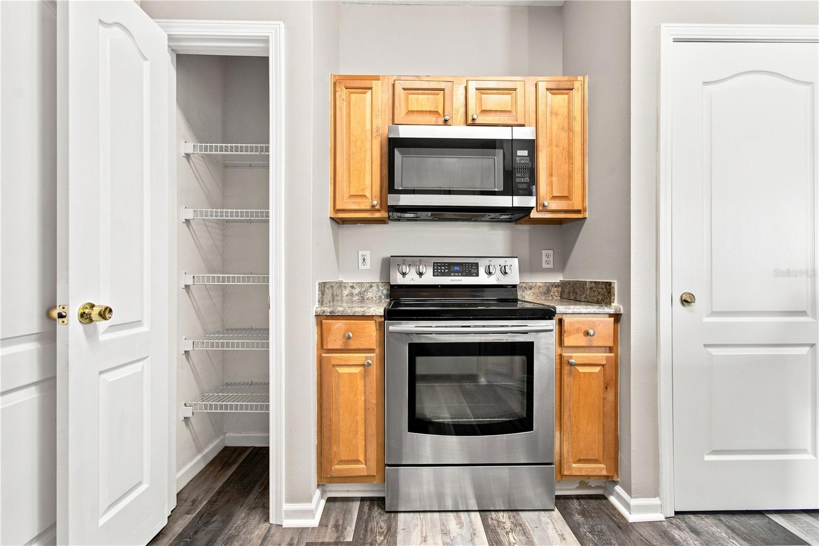 10467 VILLA VIEW CIR #10467 — photo 7
