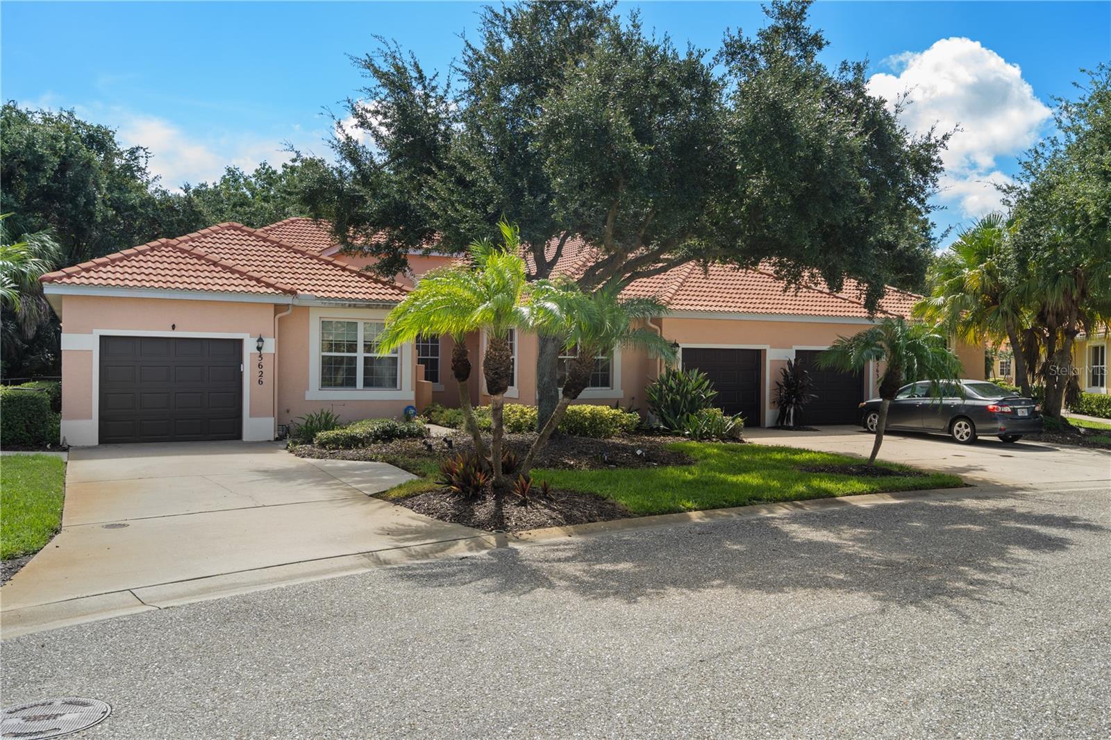 5626 CORTINA LN — photo 2