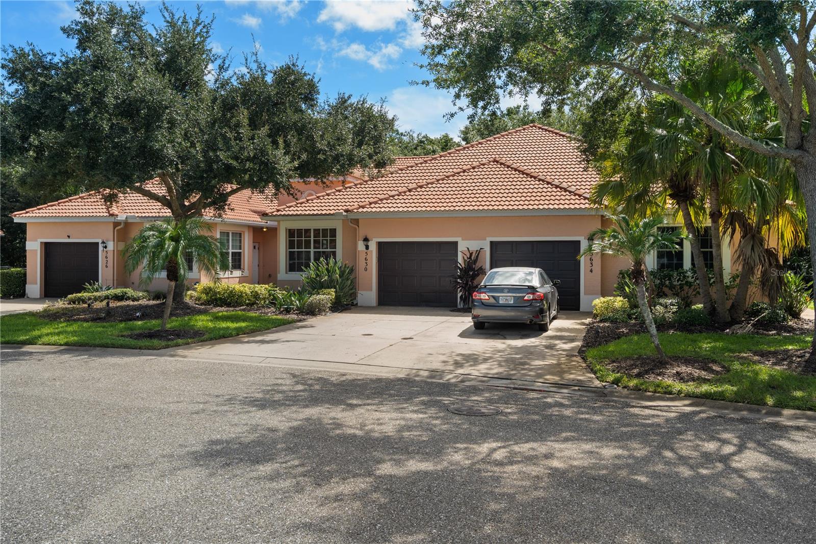 5626 CORTINA LN — photo 8