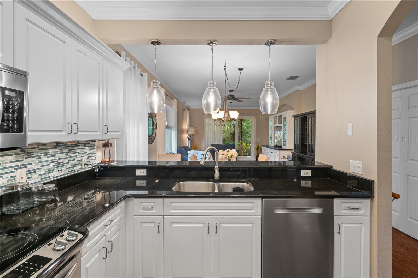 5626 CORTINA LN — photo 24