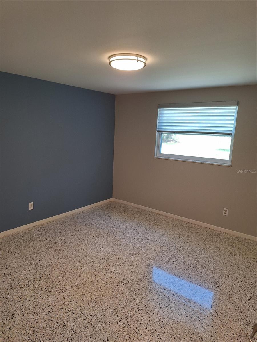 7606 VAN DYKE RD — photo 16