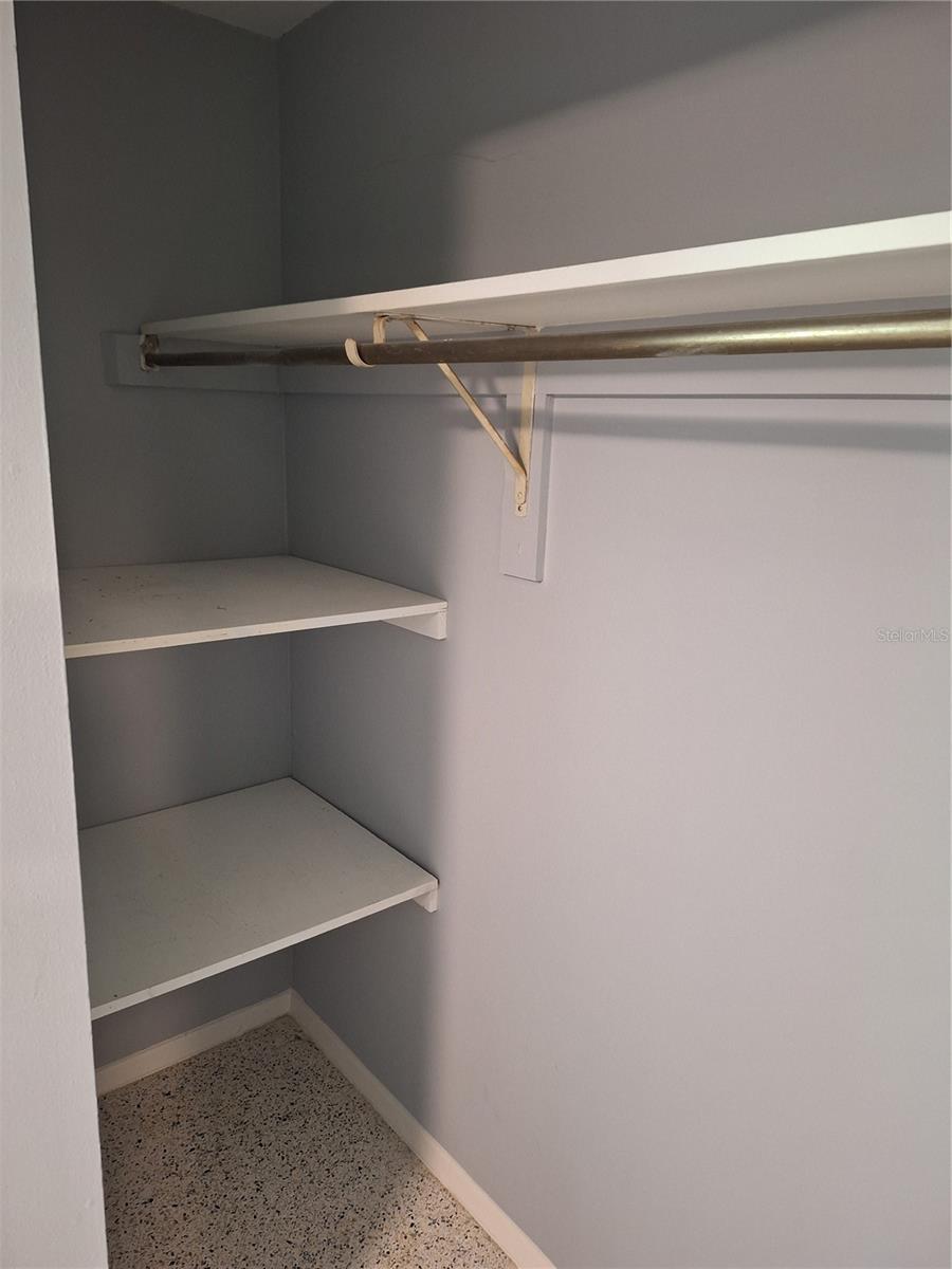 7606 VAN DYKE RD — photo 18