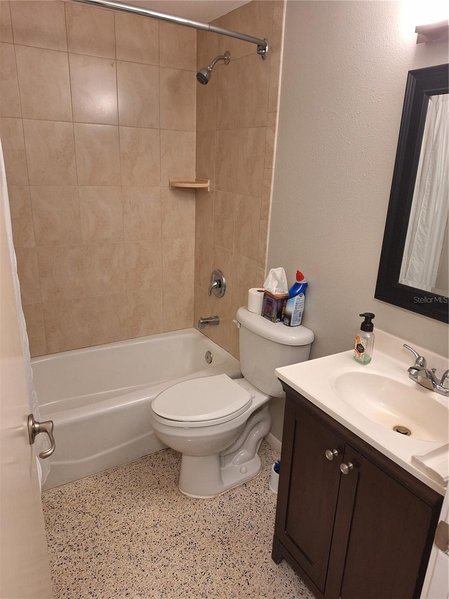 7606 VAN DYKE RD — photo 14