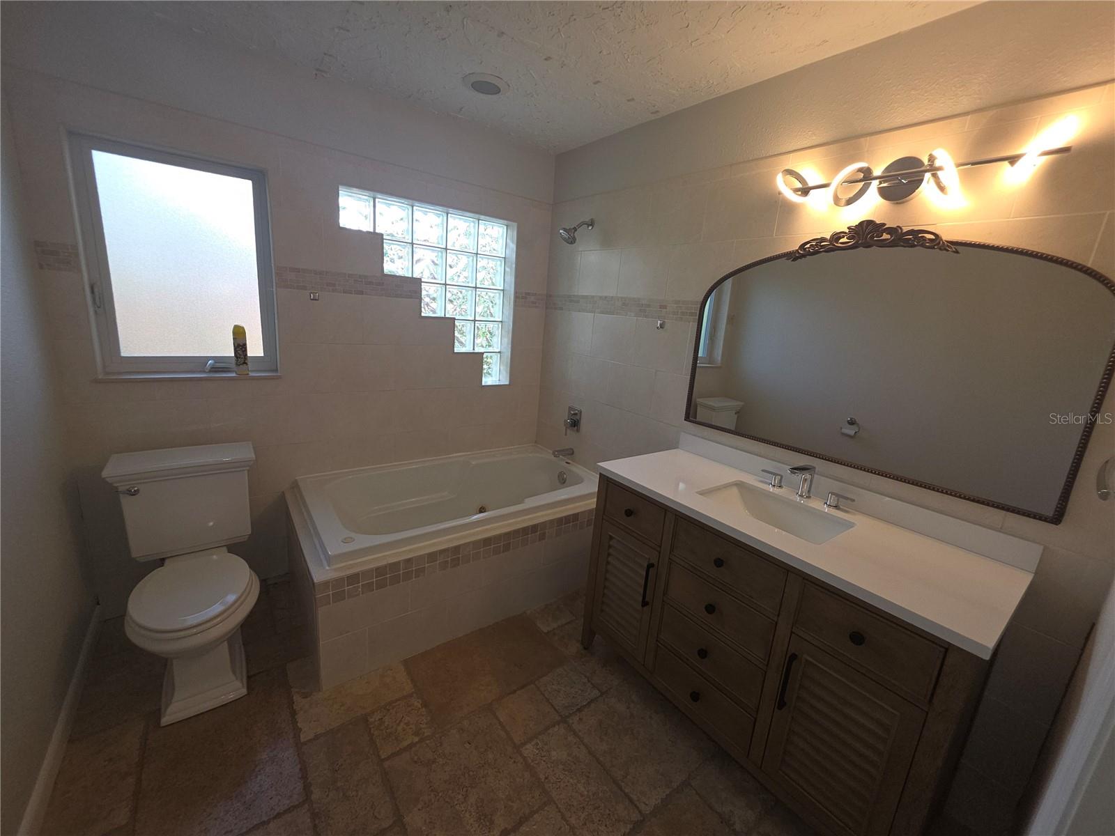 7708 NW 9TH AVE DR — photo 15