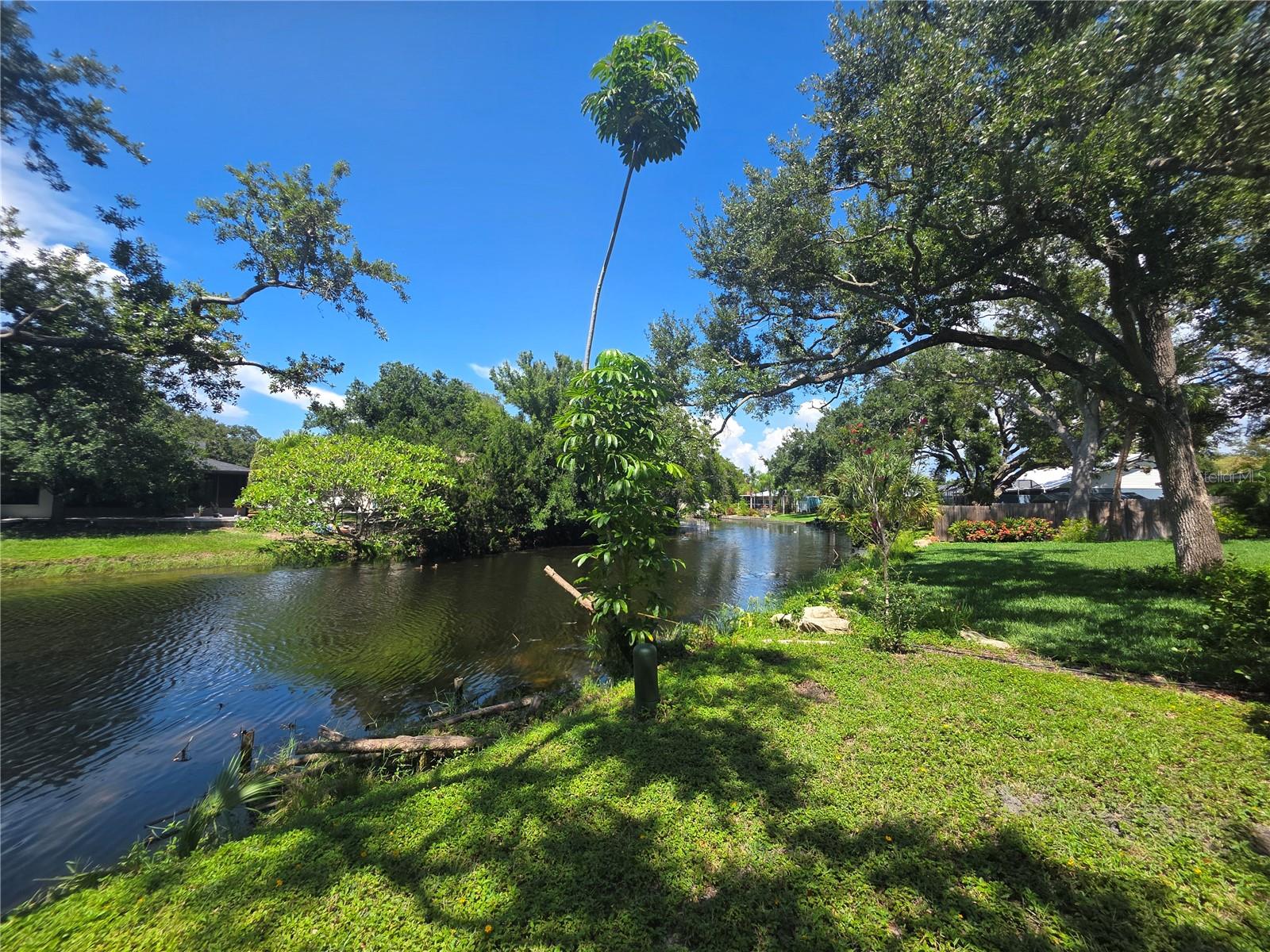 7708 NW 9TH AVE DR — photo 4