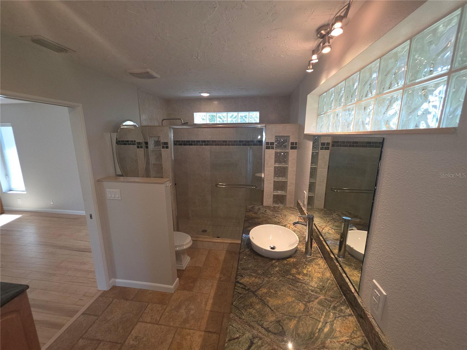 7708 NW 9TH AVE DR — photo 31