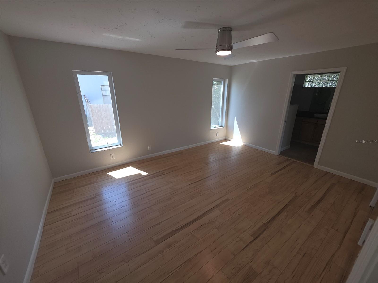 7708 NW 9TH AVE DR — photo 32