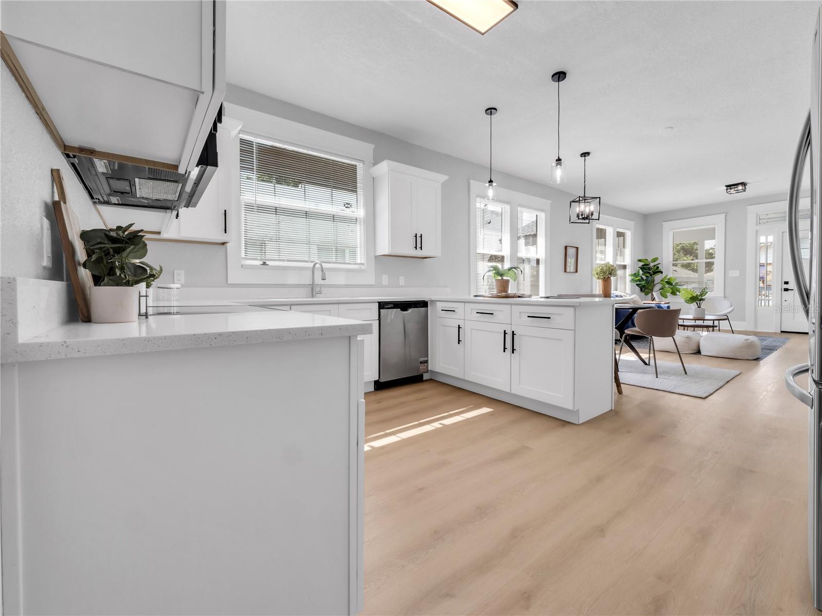 1215 E 26TH AVE — photo 11