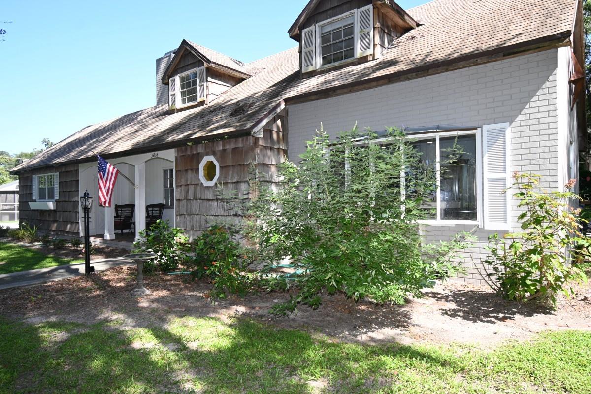 35833 LAKESHORE DR — photo 33