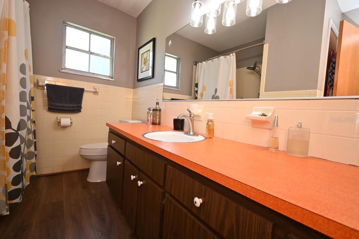 35833 LAKESHORE DR — photo 19
