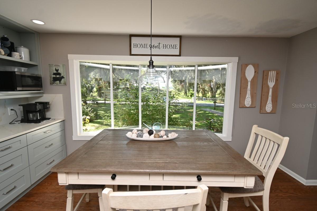 35833 LAKESHORE DR — photo 12
