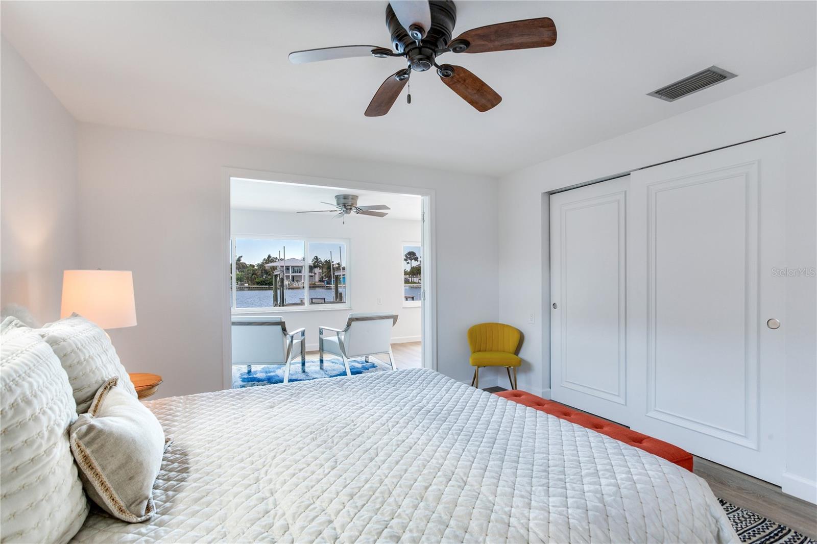 16458 REDINGTON DR — photo 32