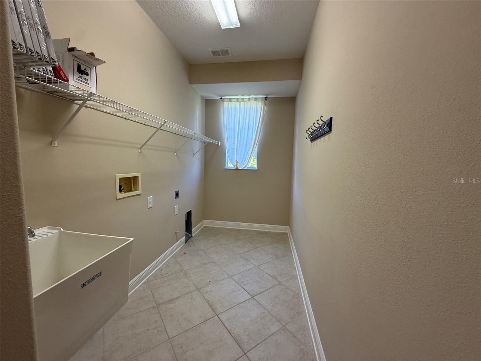 1754 FIRCREST CT — photo 43
