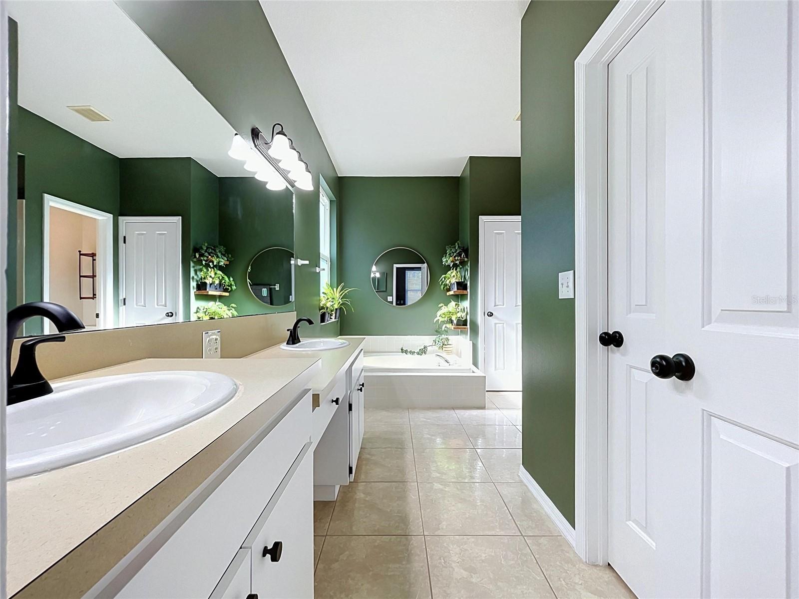 4209 AMBER RIDGE LN — photo 14
