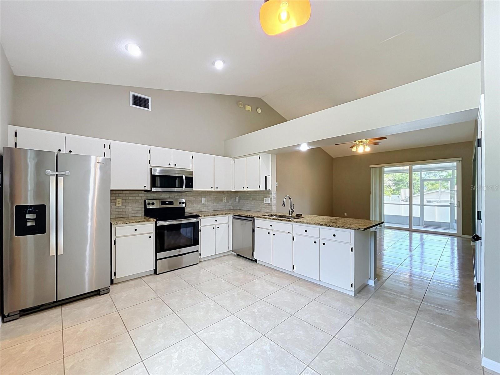 4209 AMBER RIDGE LN — photo 10