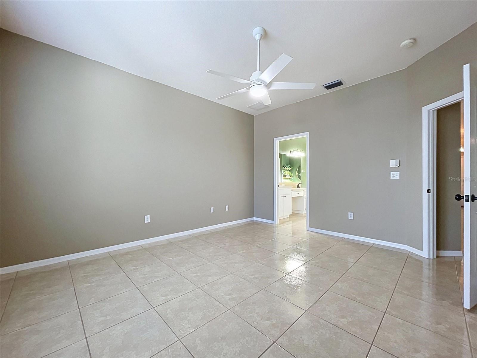 4209 AMBER RIDGE LN — photo 13