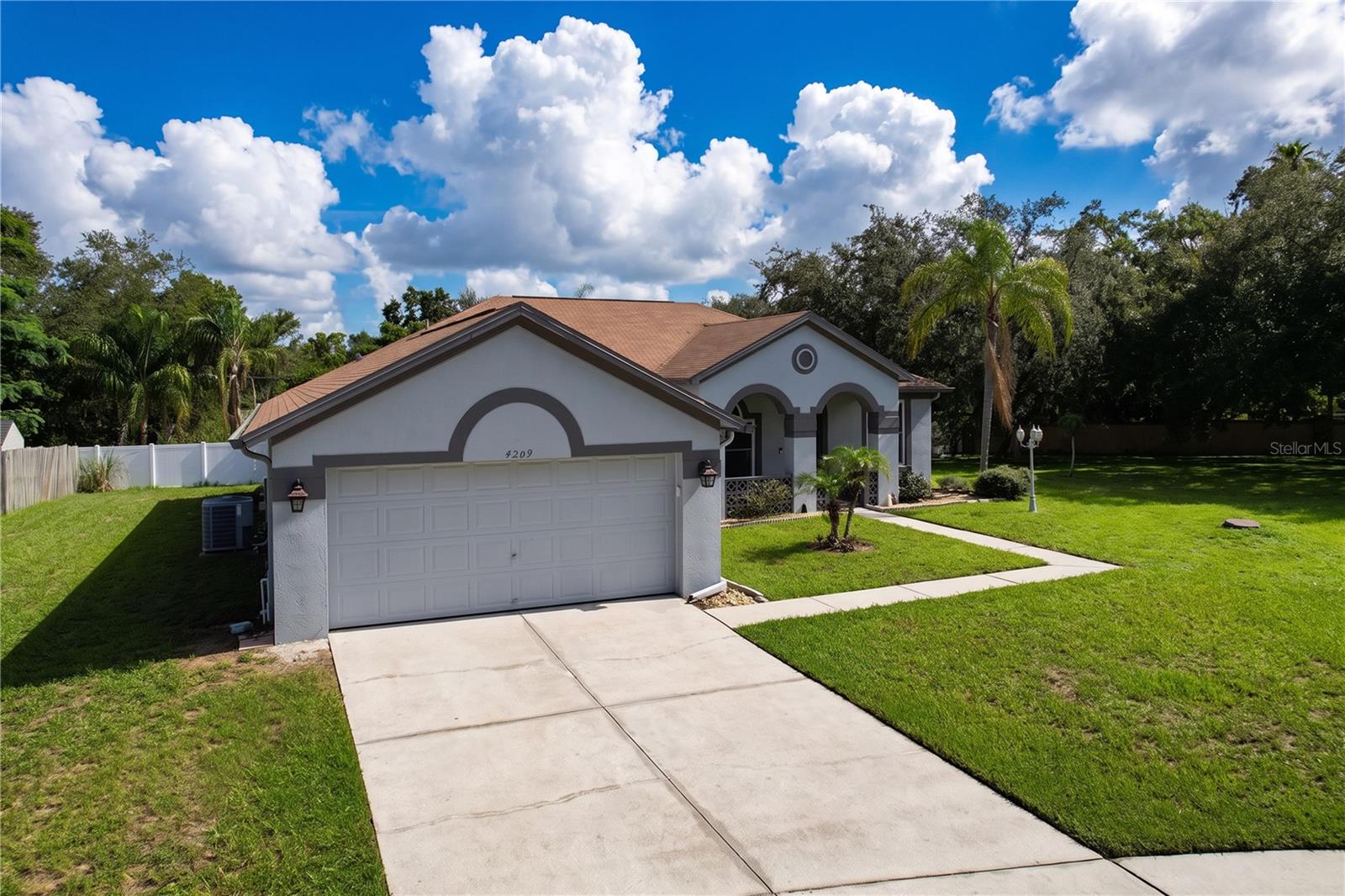 4209 AMBER RIDGE LN — photo 30