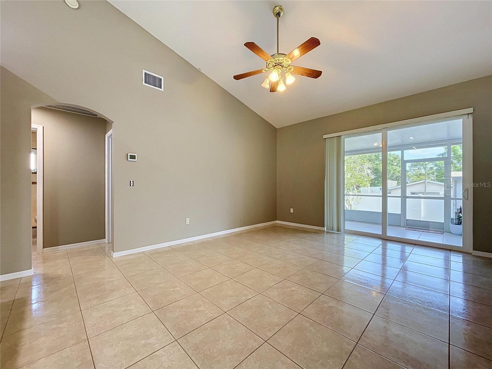 4209 AMBER RIDGE LN — photo 7