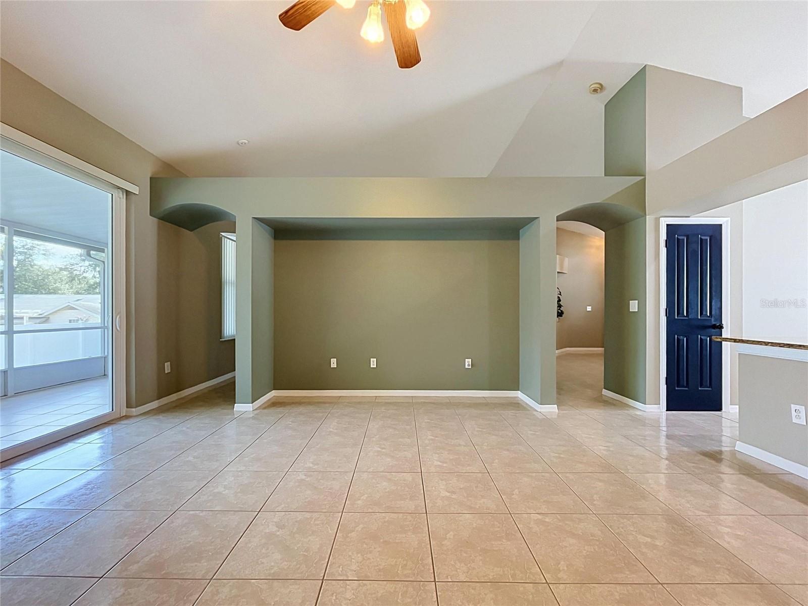 4209 AMBER RIDGE LN — photo 8