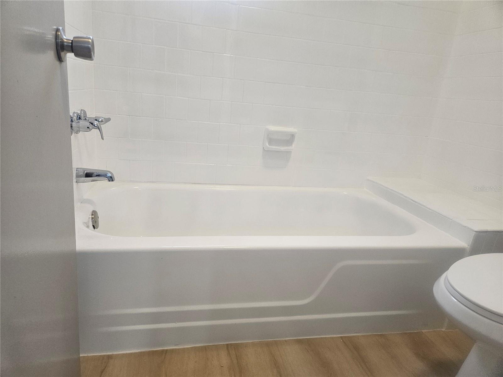 1706 BELLEAIR FOREST DR #310 — photo 11