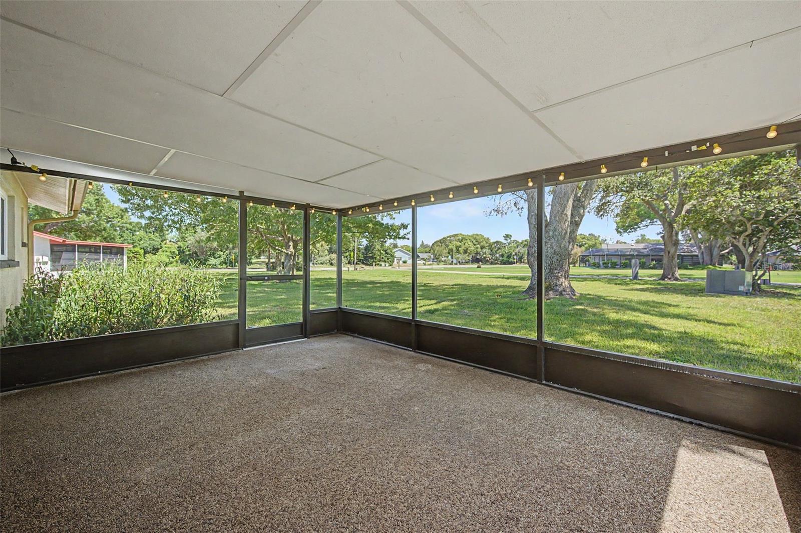 7800 FAIRLAWN DR — photo 4