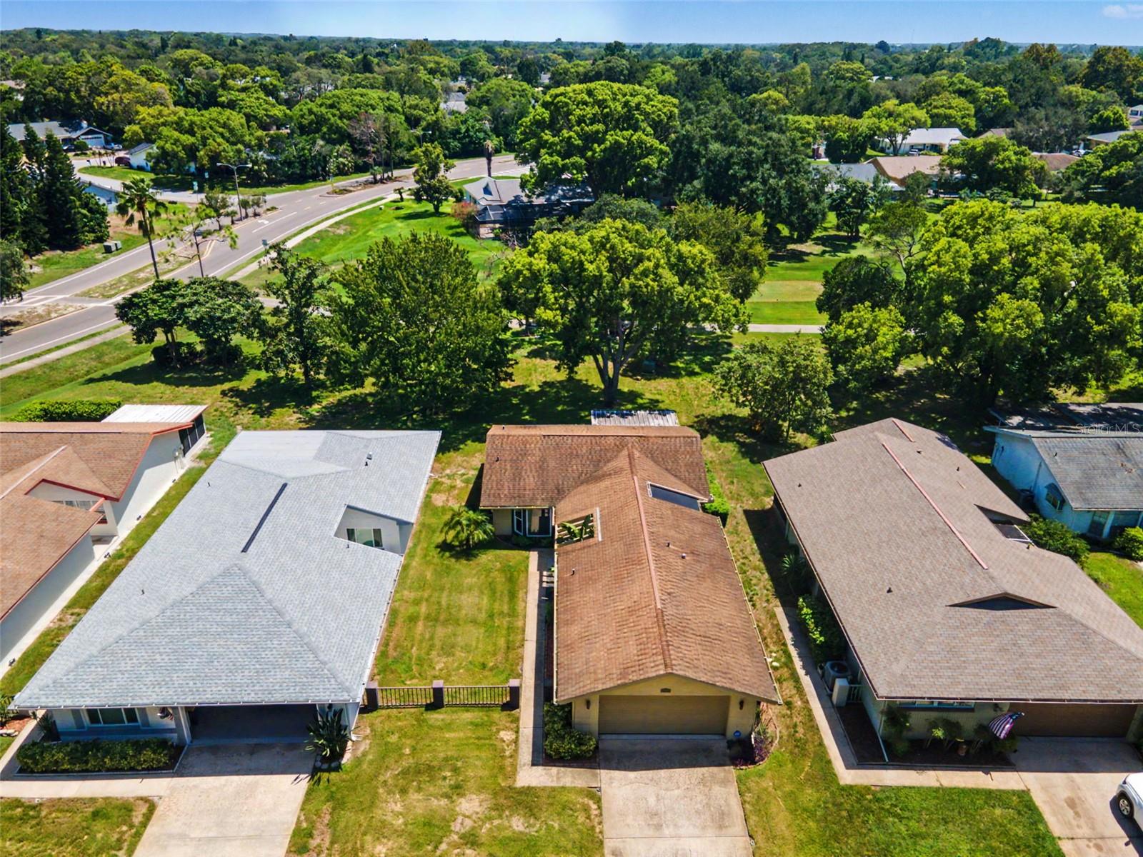 7800 FAIRLAWN DR — photo 36