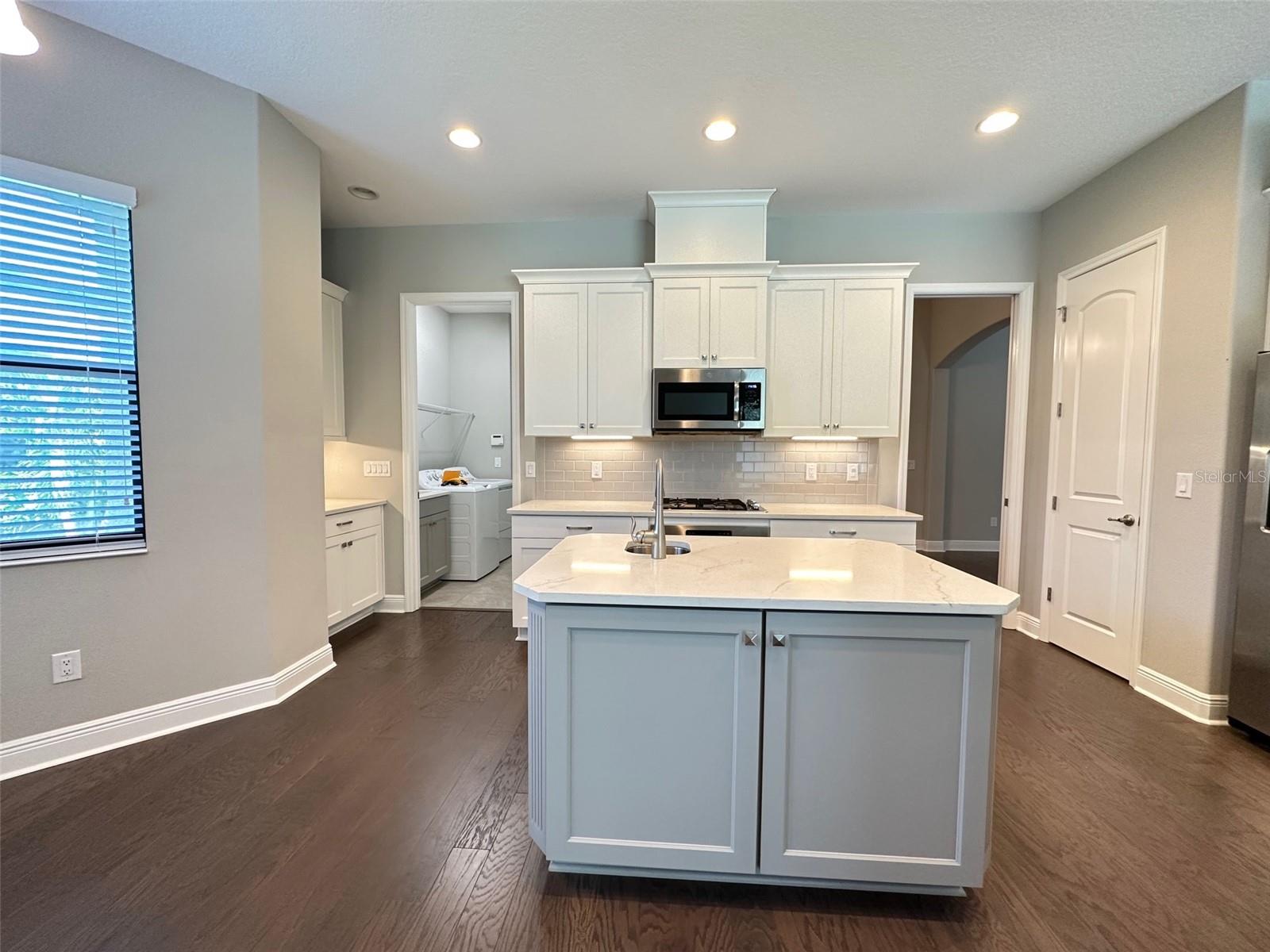981 BEE BRANCH CT — photo 3