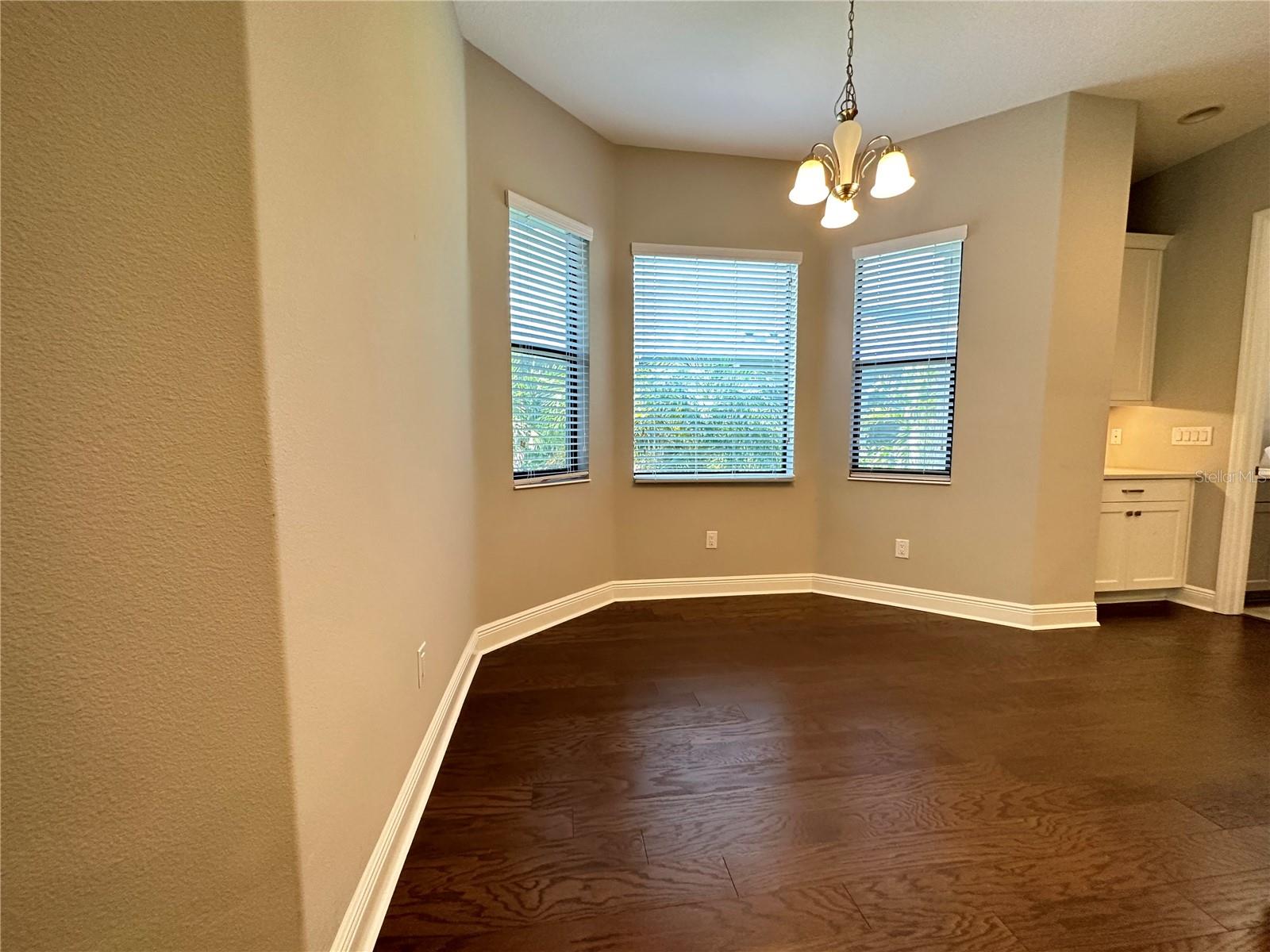 981 BEE BRANCH CT — photo 8