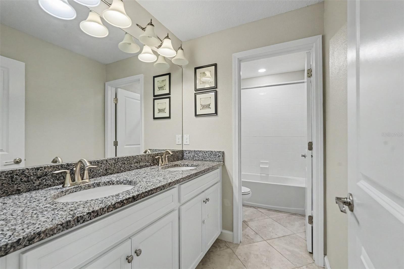6220 ENGLISH HOLLOW RD — photo 16