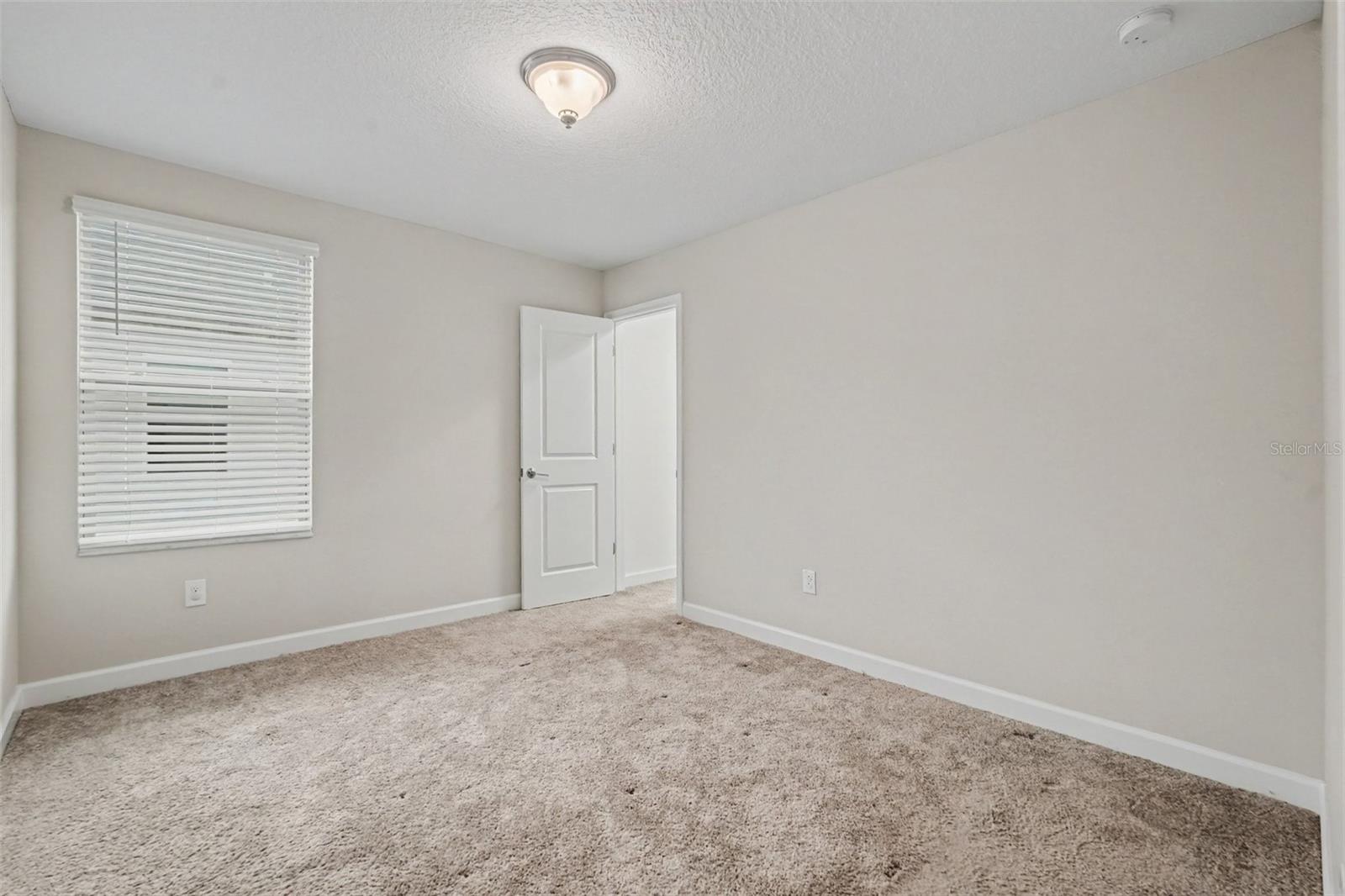6220 ENGLISH HOLLOW RD — photo 17
