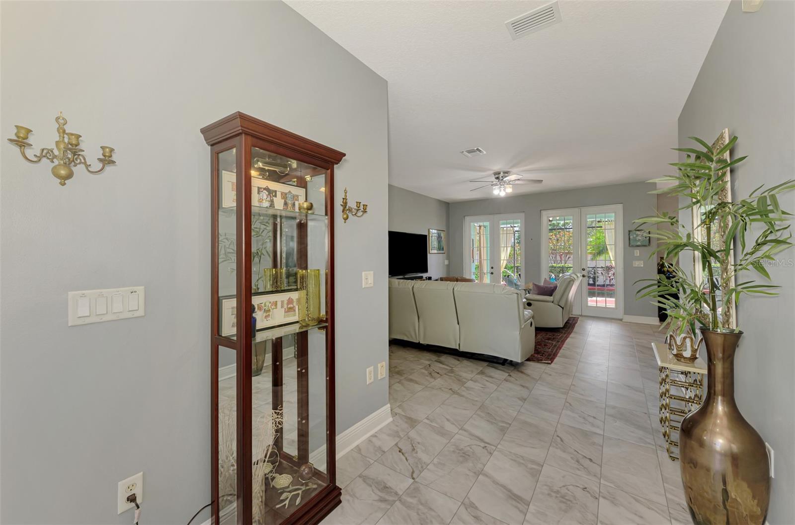 107 WAYFOREST DR — photo 18