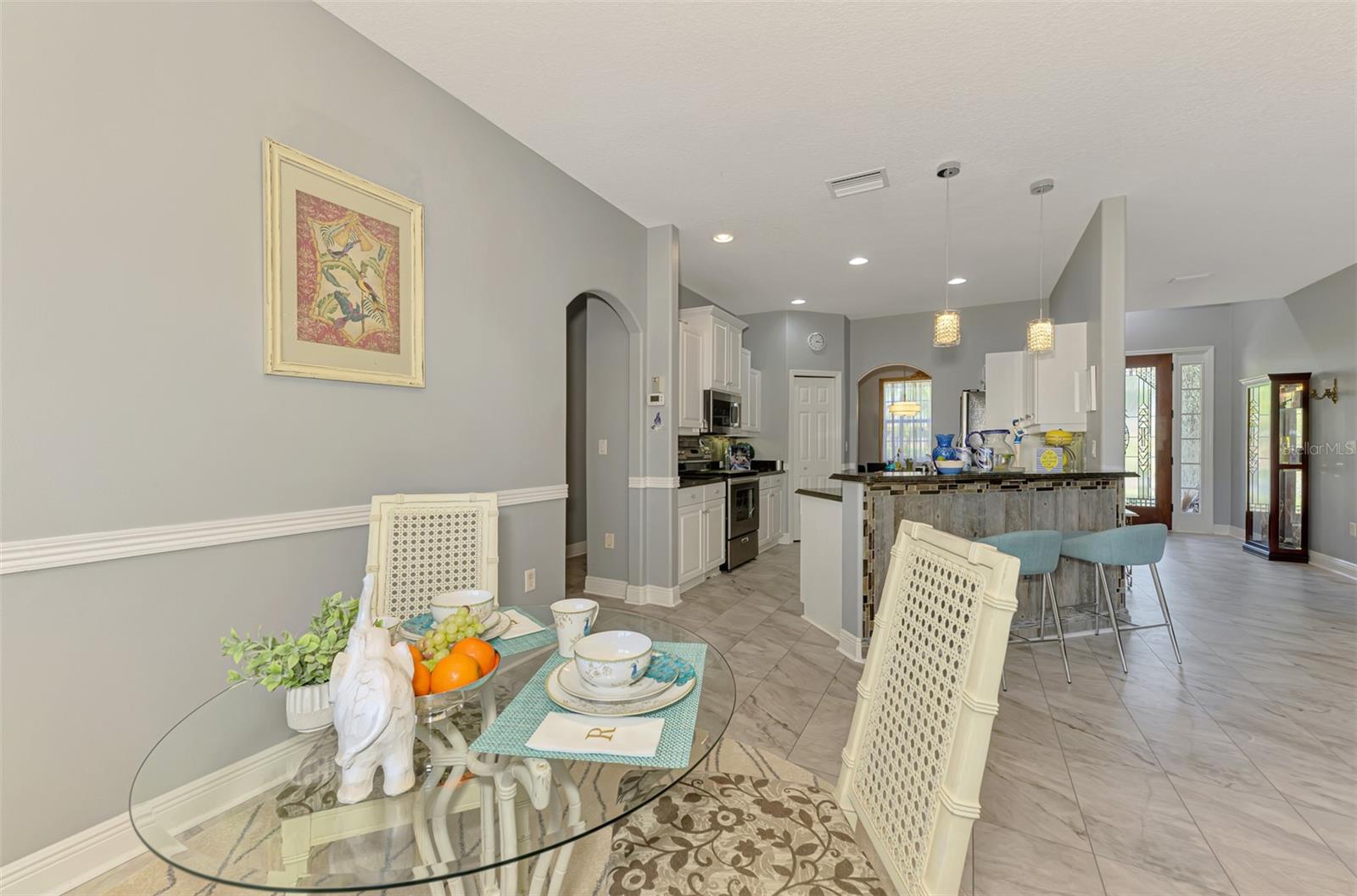 107 WAYFOREST DR — photo 33