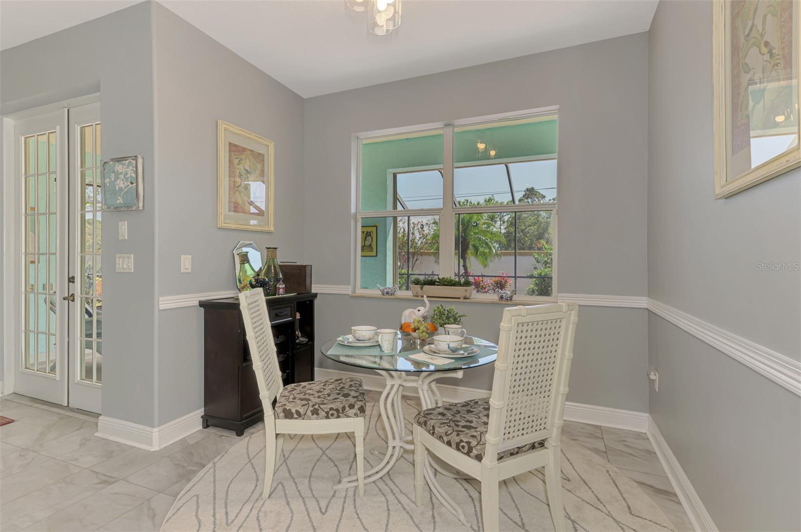 107 WAYFOREST DR — photo 32