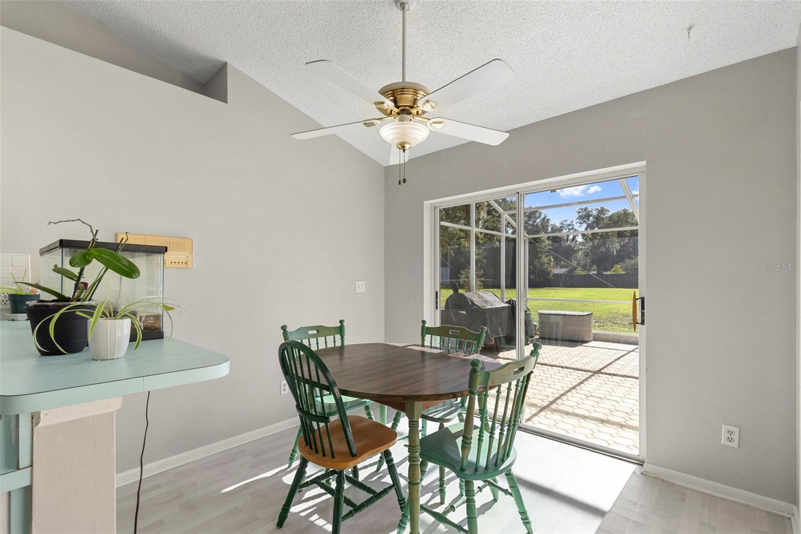 17269 RAINTREE RD — photo 23