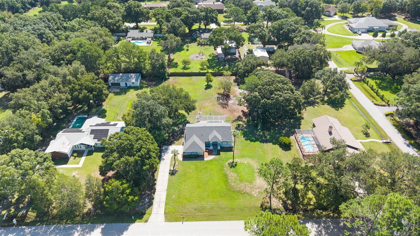 17269 RAINTREE RD — photo 2