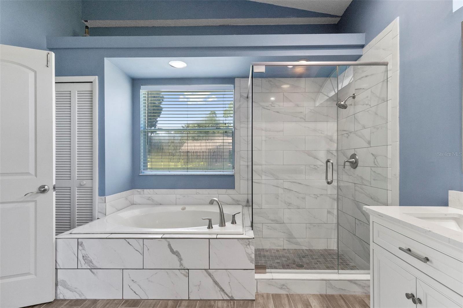 17269 RAINTREE RD — photo 20
