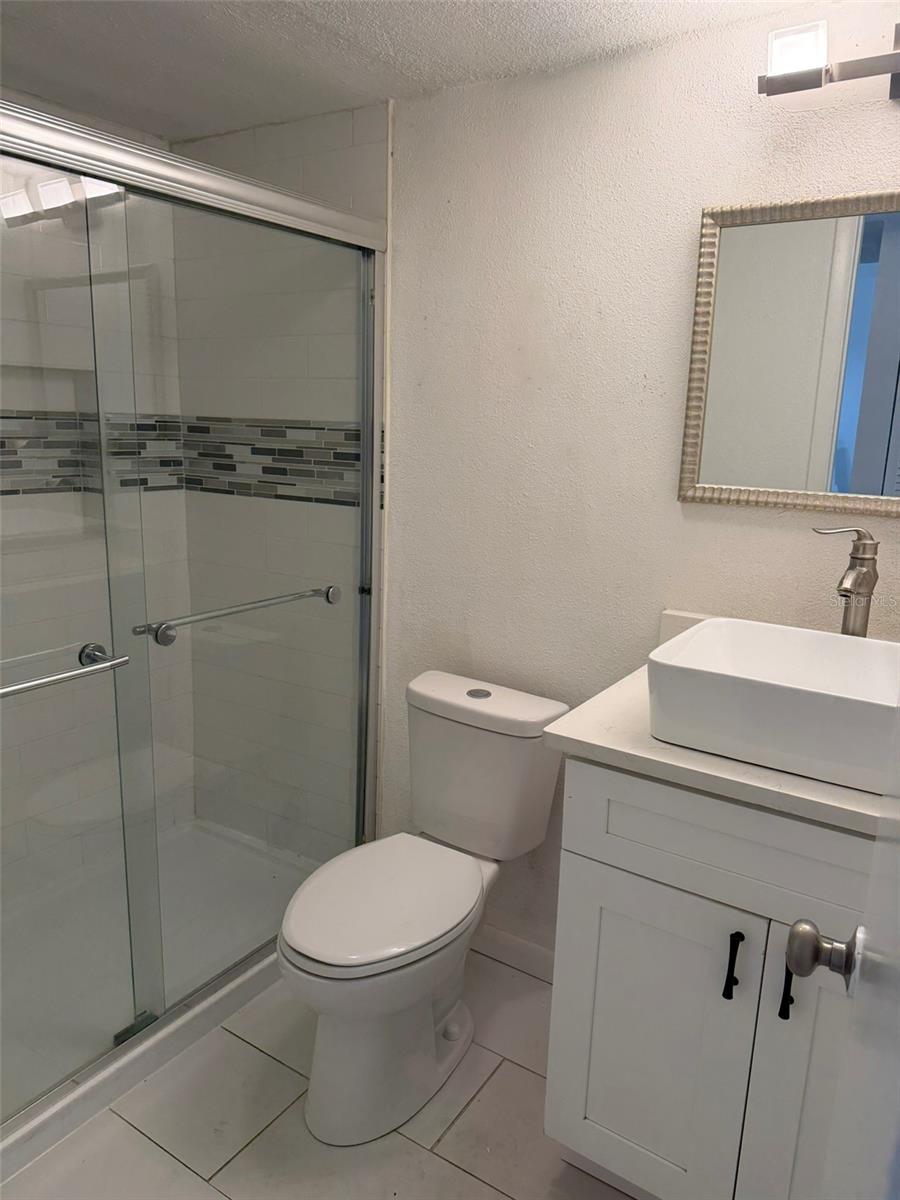 4009 MURIEL PL — photo 8