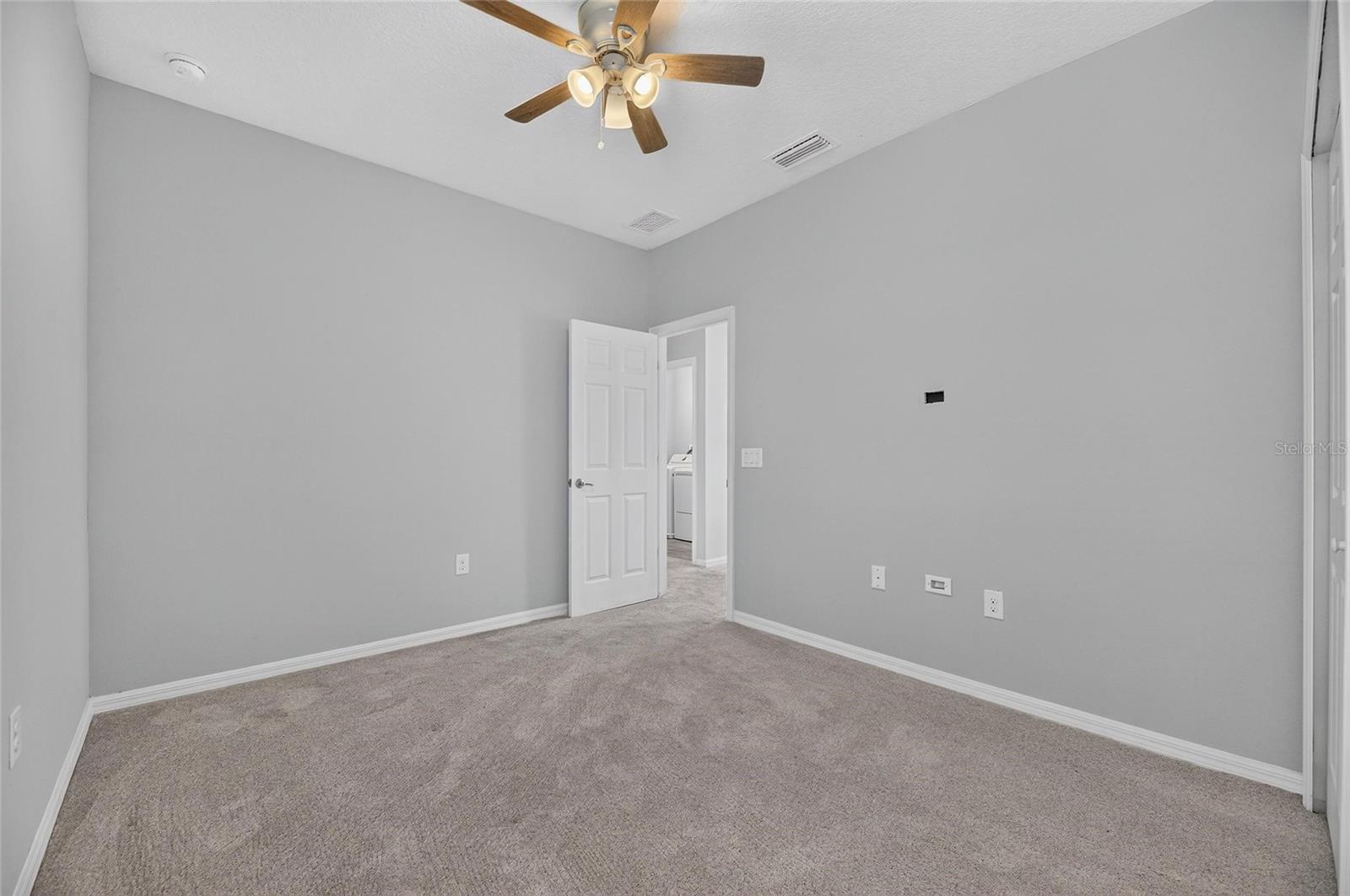 7113 BOWSPIRIT PL — photo 45