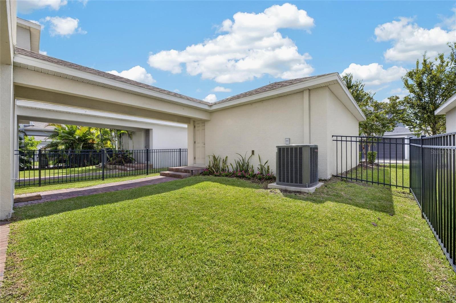 7113 BOWSPIRIT PL — photo 60