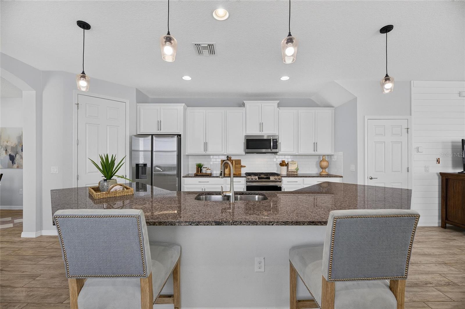 7113 BOWSPIRIT PL — photo 17