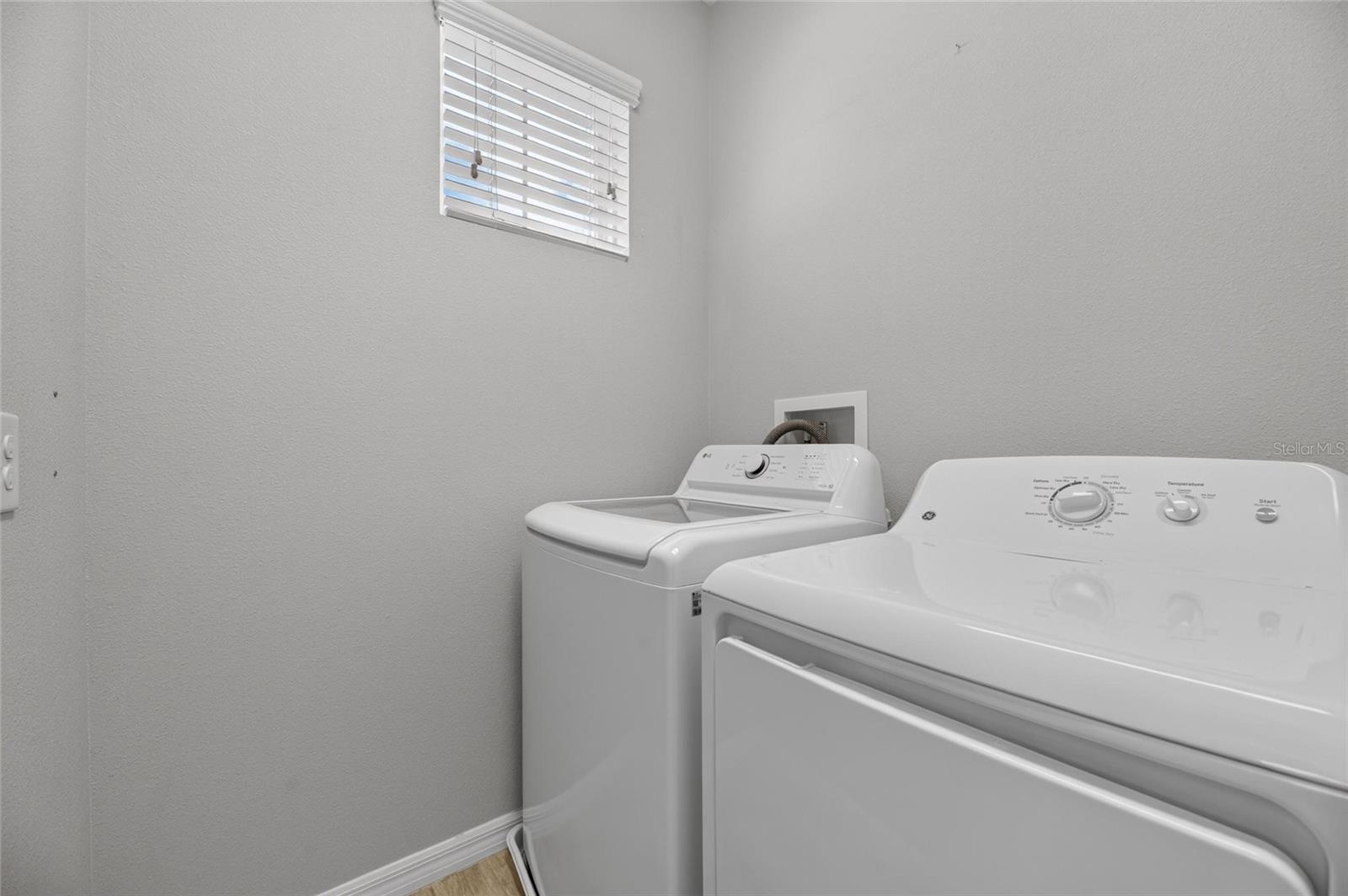 7113 BOWSPIRIT PL — photo 52